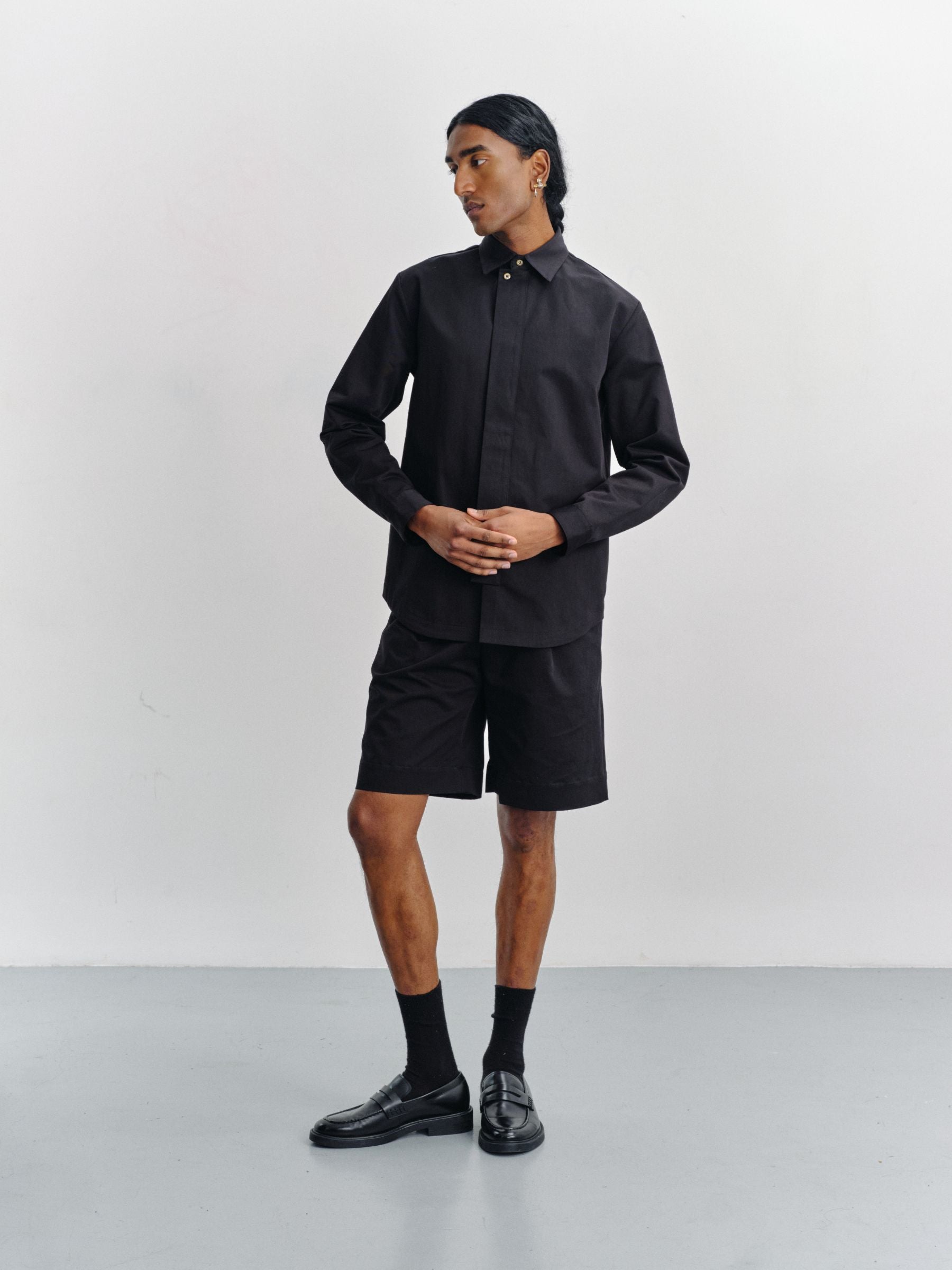 ROMULUS - Bermuda shorts in cotton-linen twill