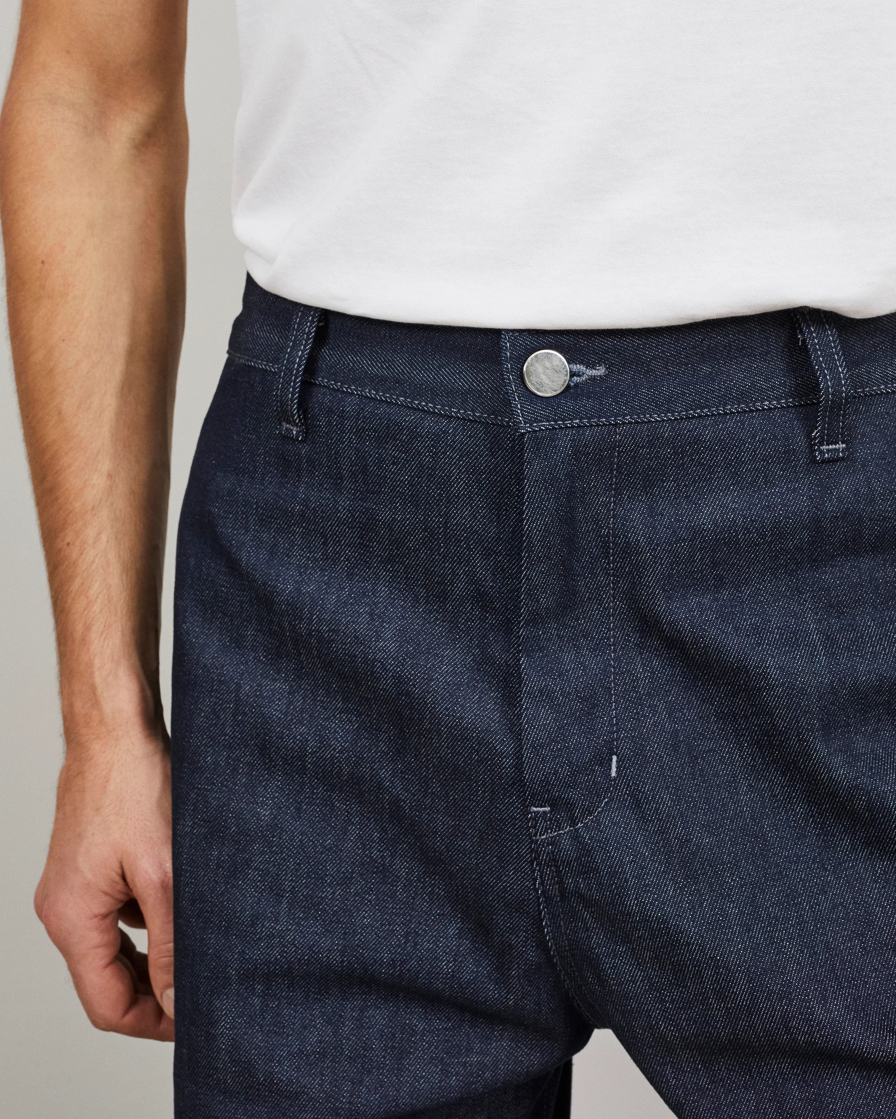 AMPIO - Pantalon ample en denim indigo