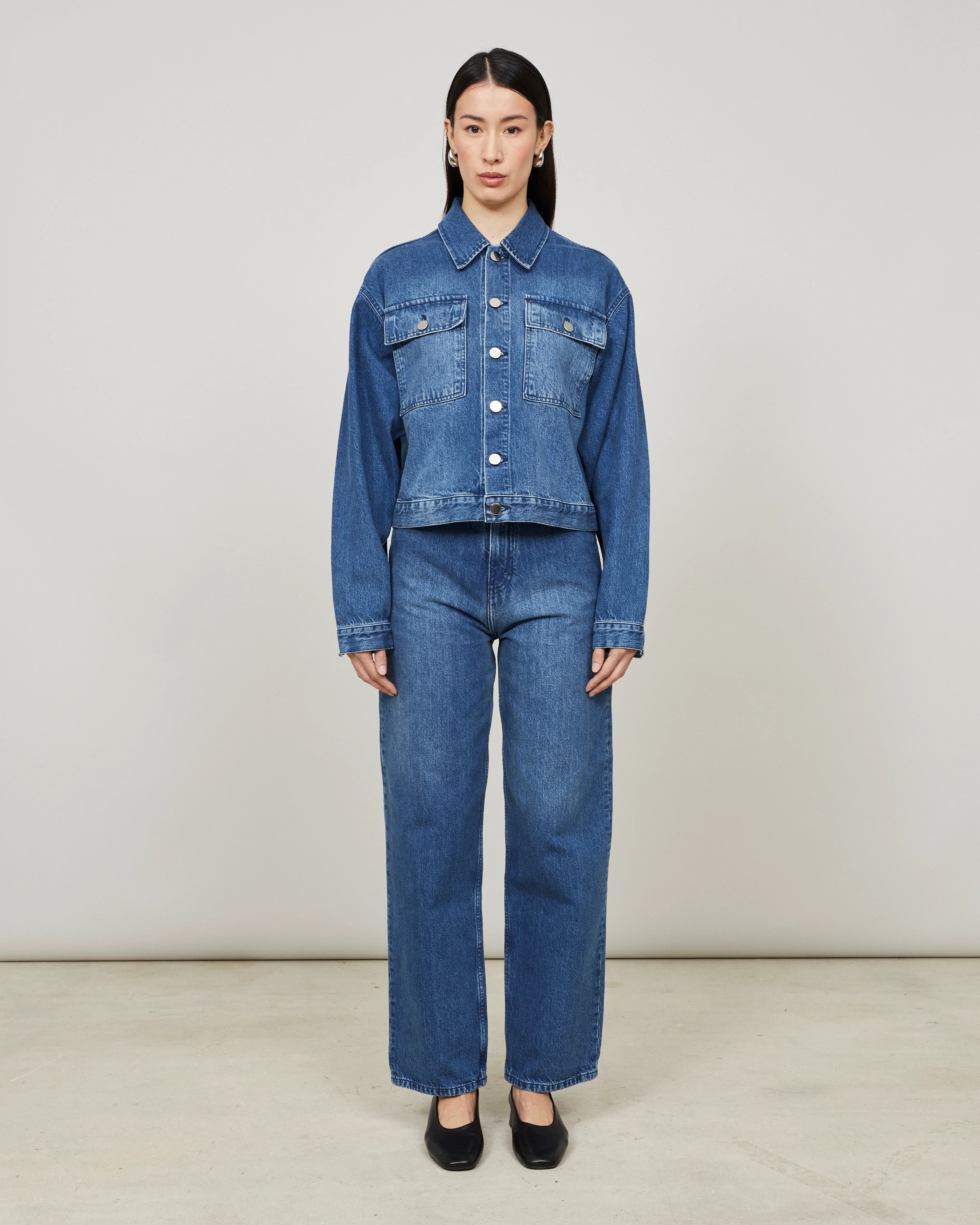 CORTO - Cropped jacket in washed denim
