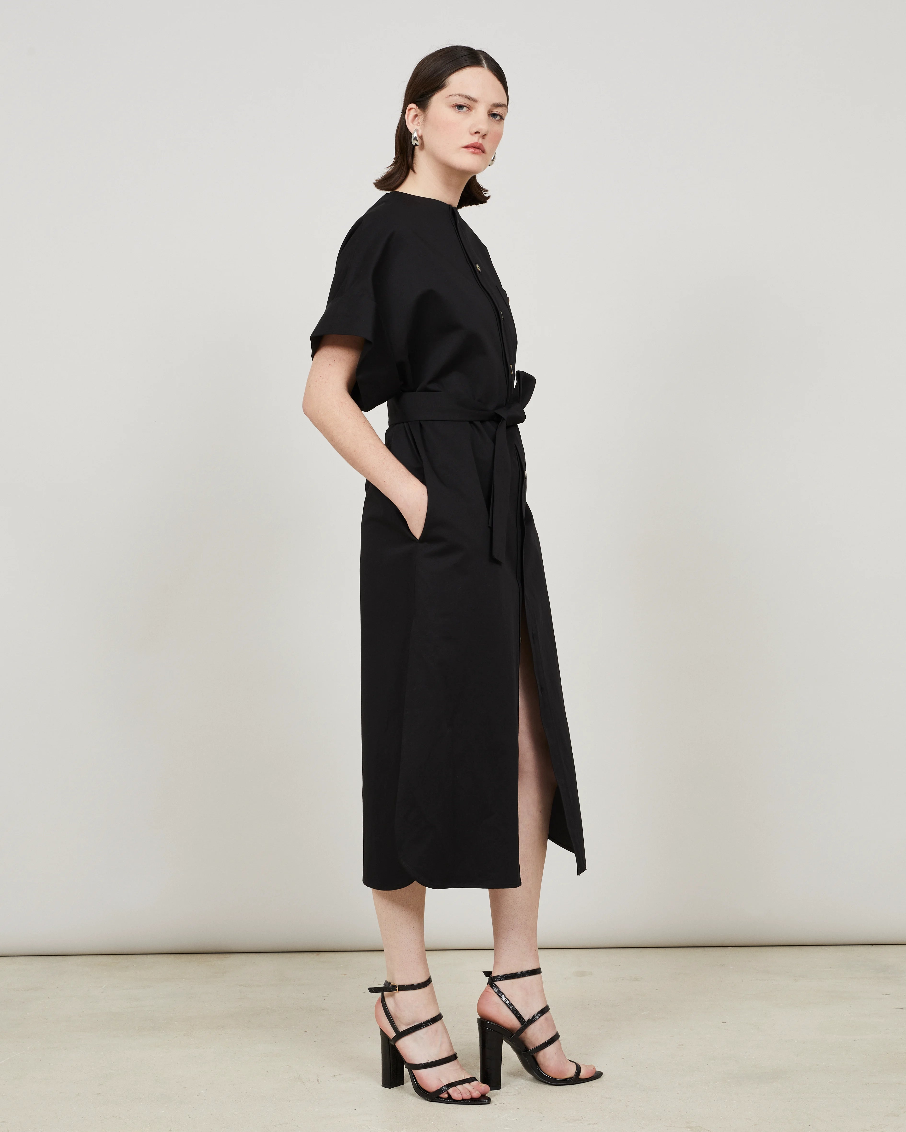 MOORI - Caftan ceinturé en coton-lin