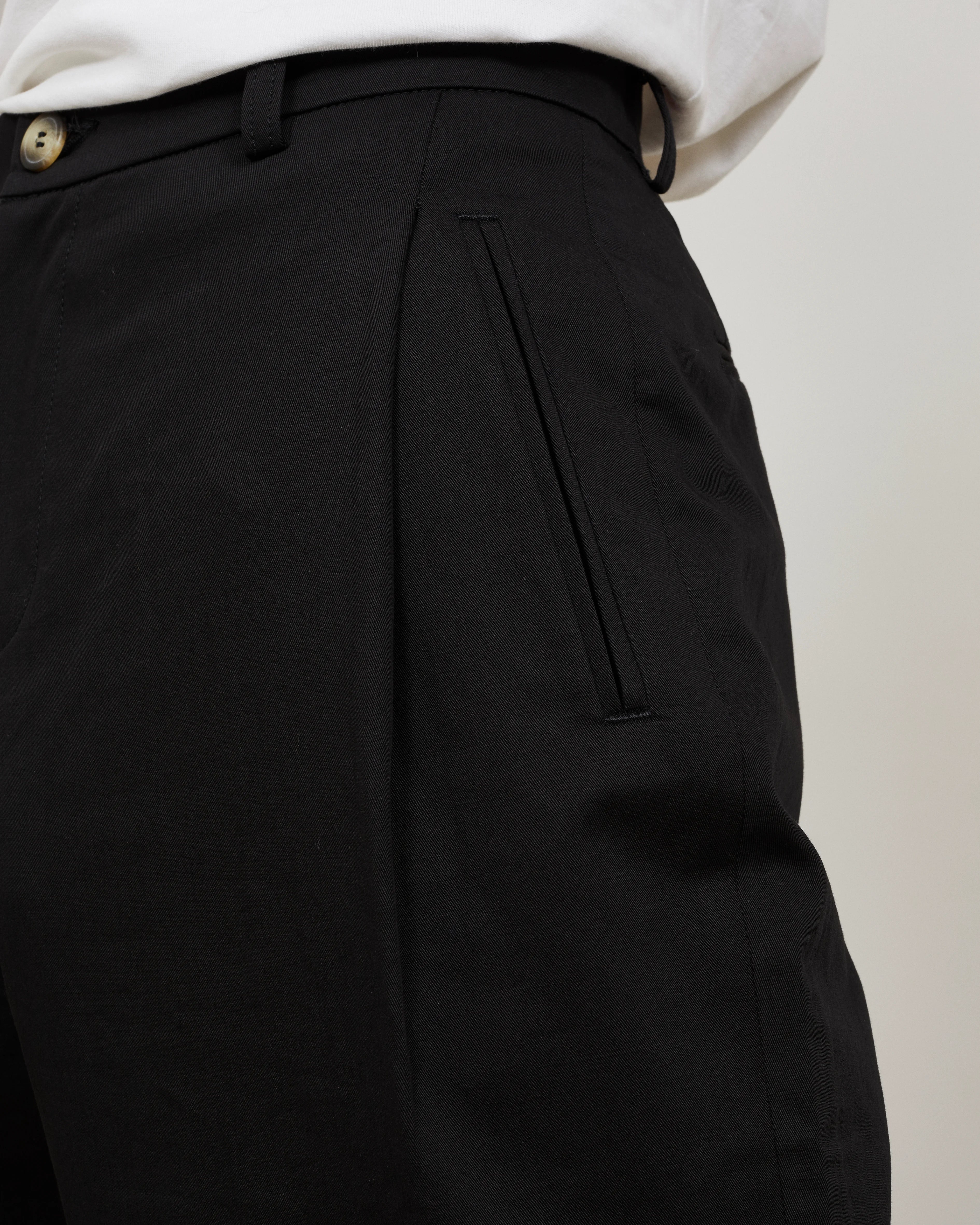 SOUTH - Wide-leg pleated trouser in cotton-linen twill