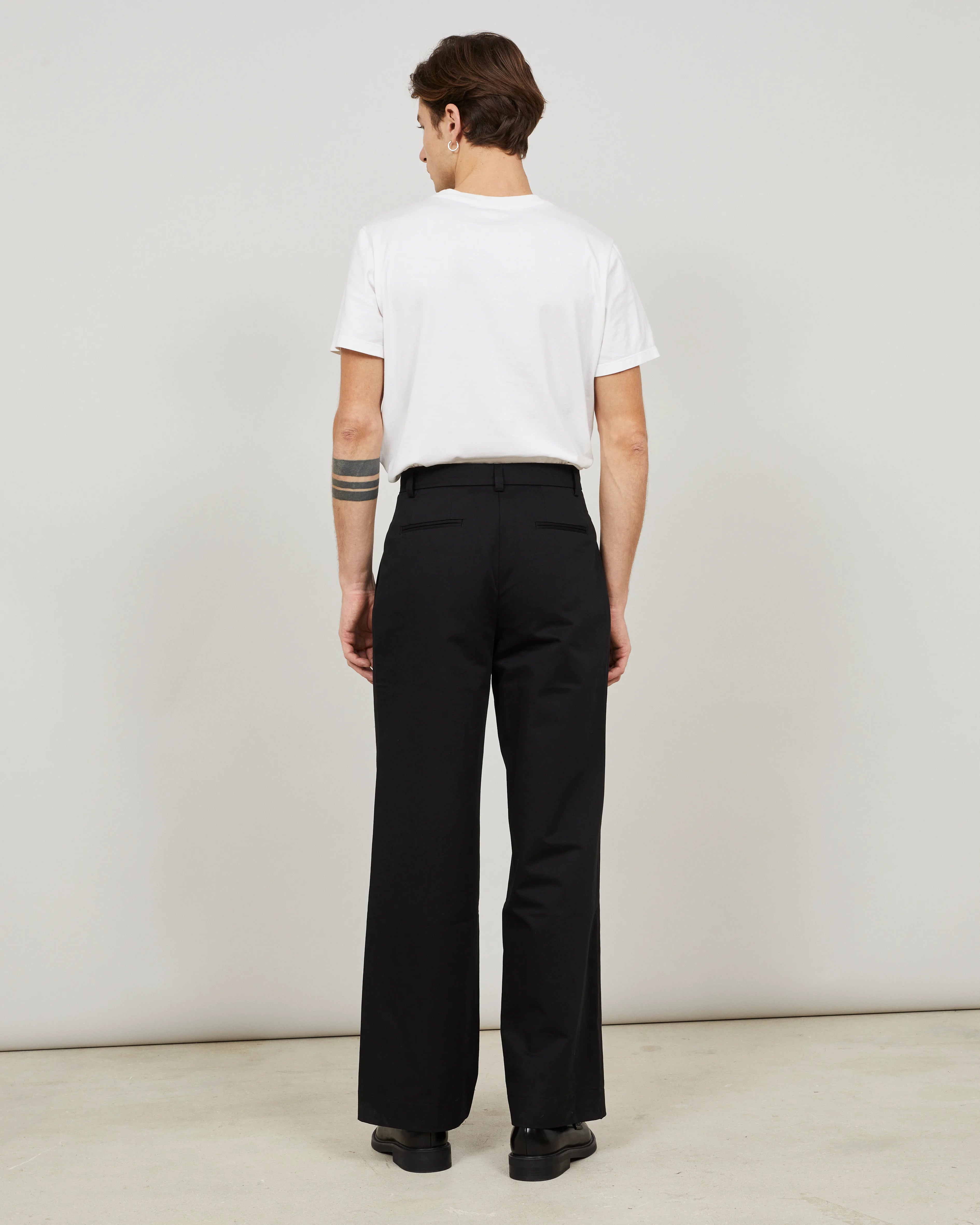 SOUTH - Wide-leg pleated trouser in cotton-linen twill