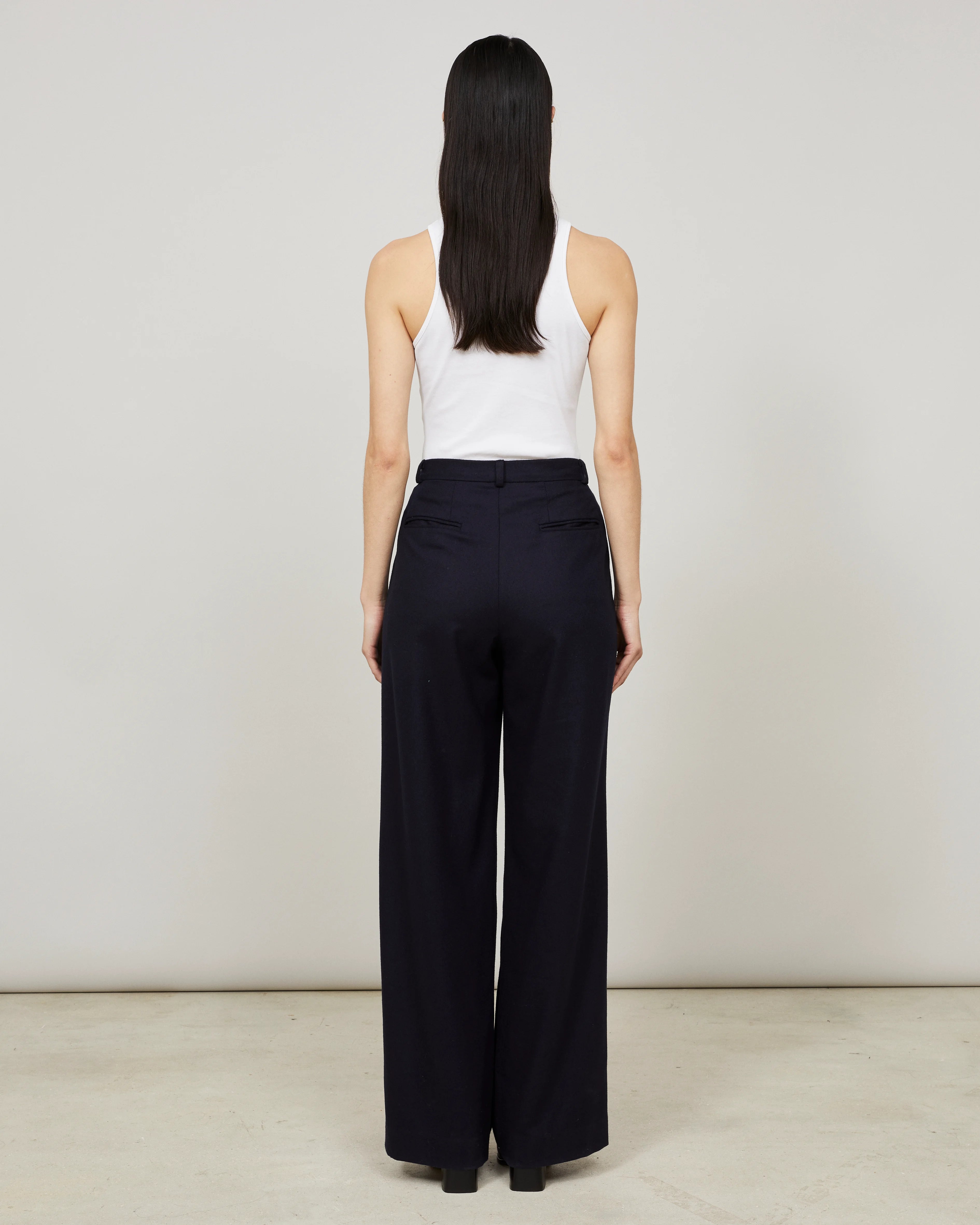 SOUTH - Le pantalon ample à pli en flanelle