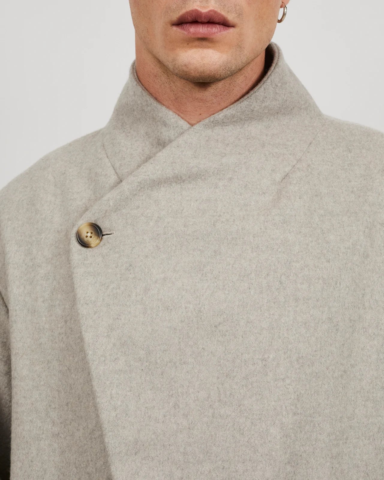 BOW - Manteau court en laine cachemire