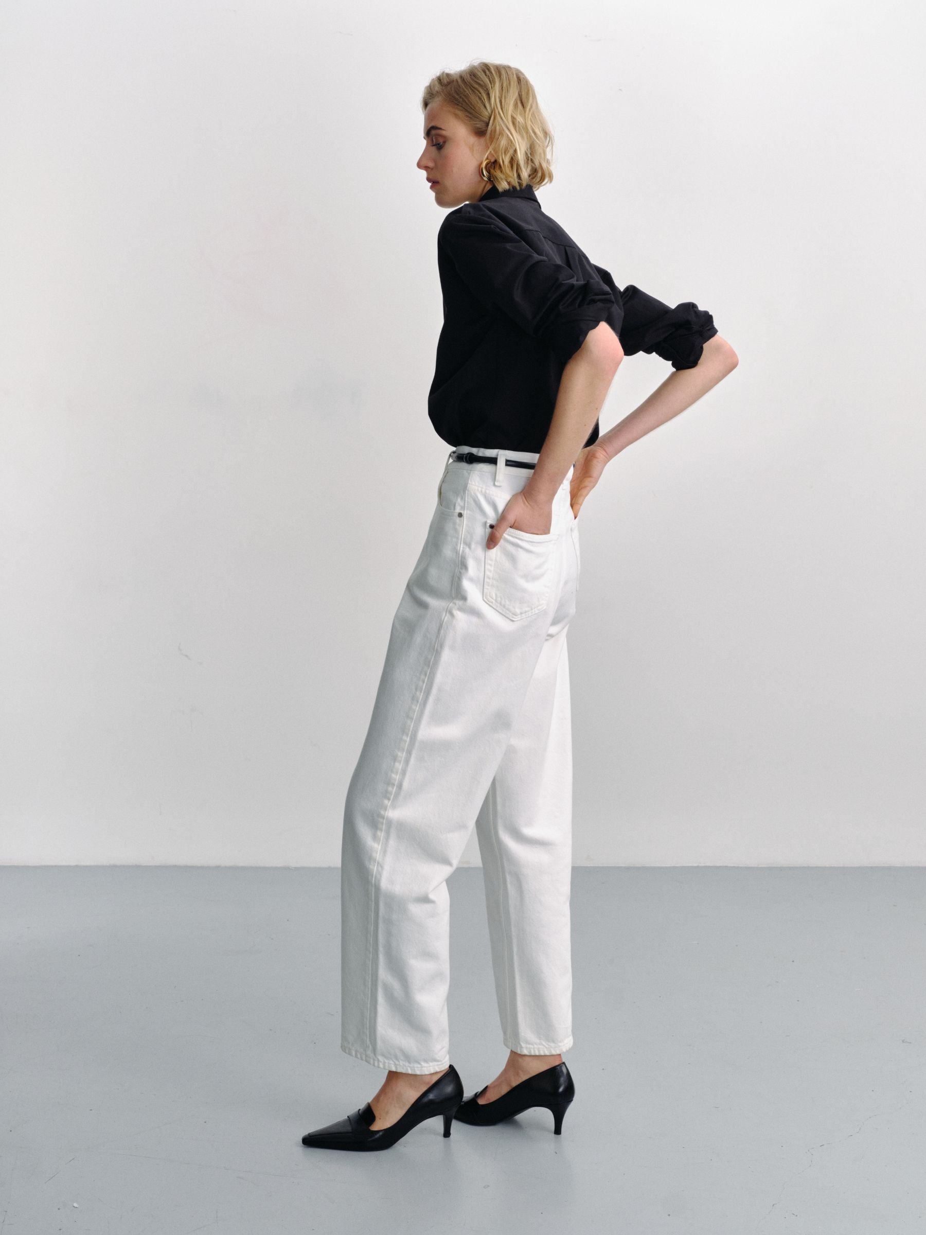 LARS - Wide leg jeans in ecru denim