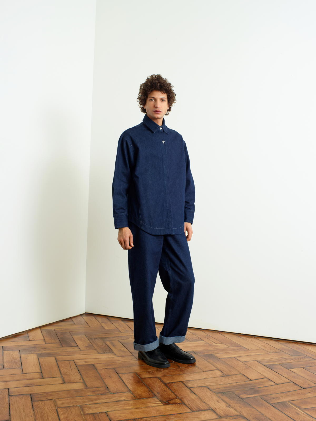 KRYS - Straight overshirt in indigo denim