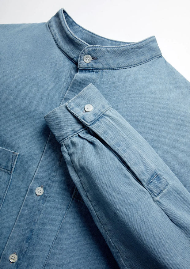 SPRING - The denim shirt