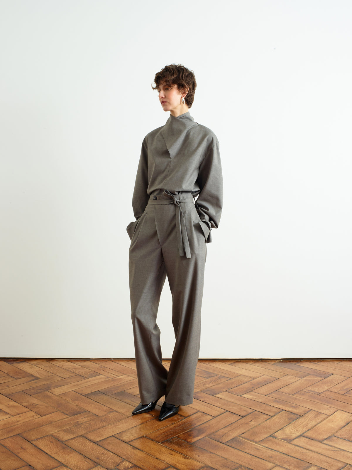 FOLD - Pantalon à plis en laine Super 110's