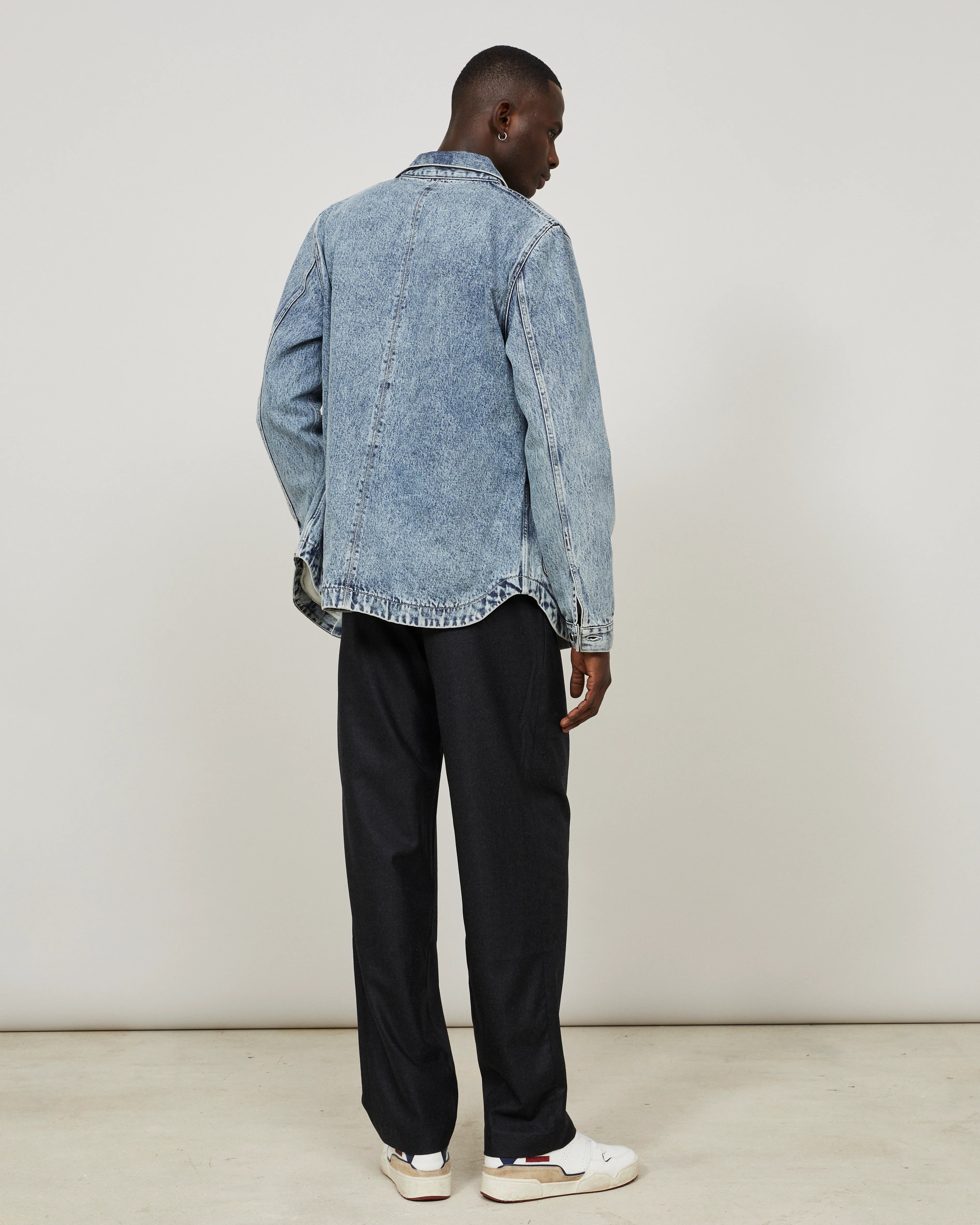 GENESIS - Workwear jacket in washed denim