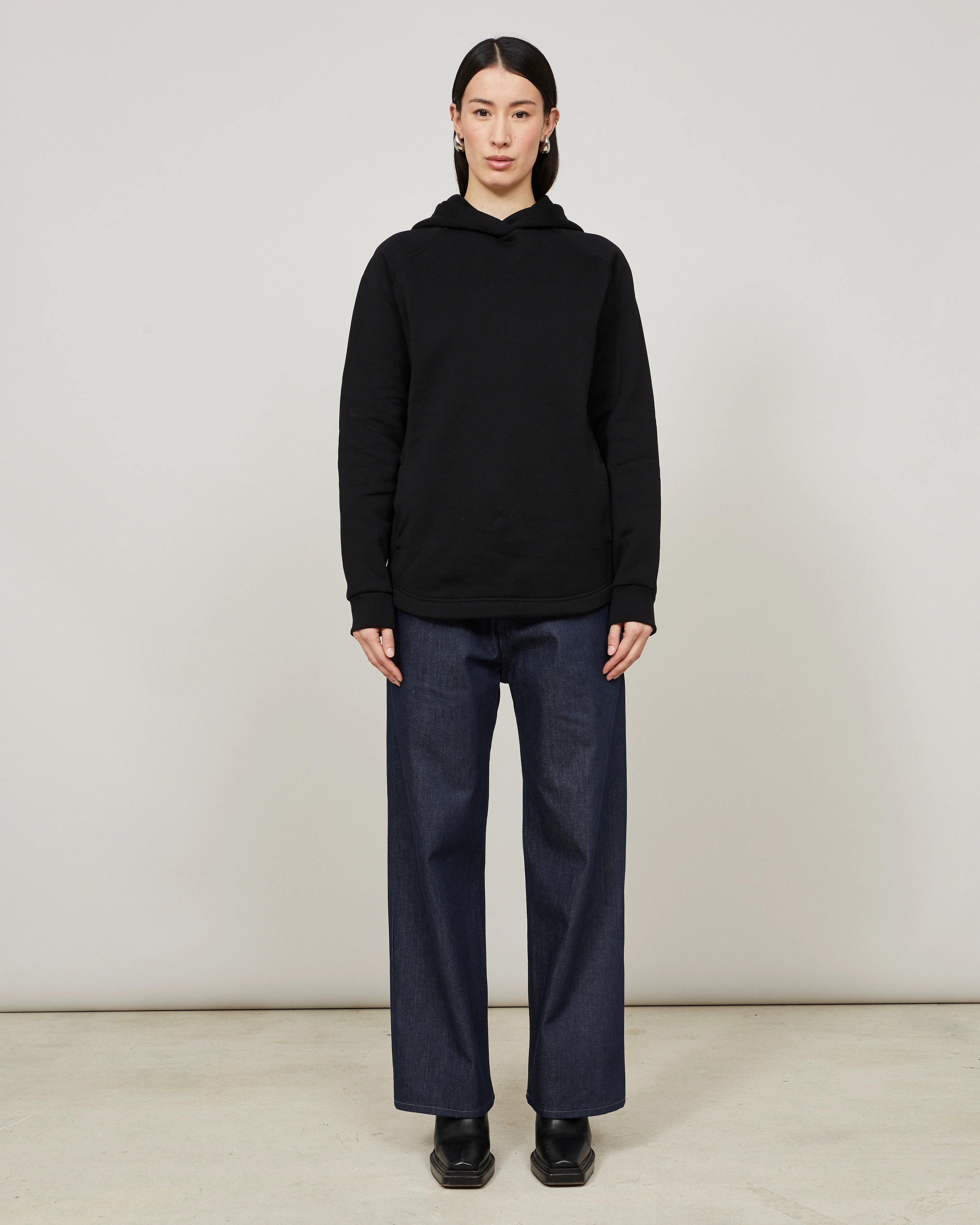 SOLACE - Hooded sweater